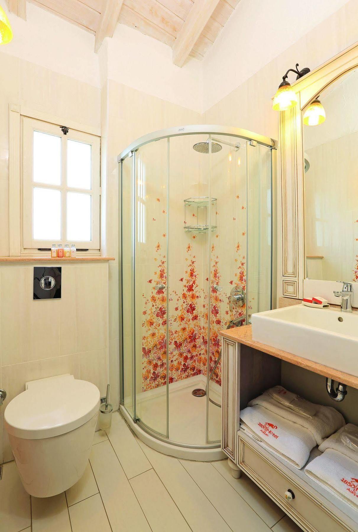 1850 Hotel Алакати Екстериор снимка